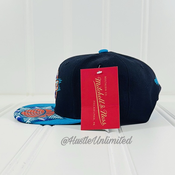 Utah Jazz Mitchell Ness Snapshot NBA Hardwood Classics SnapBack Cap Hat - Picture 4 of 8